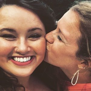 Meet your Posher, Corinne